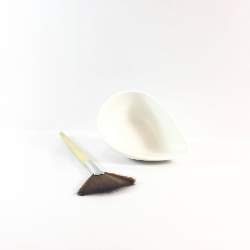 DIY DETOX MASK - 'CHARCOAL CARDAMOM'
